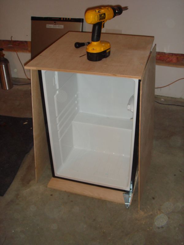 Guide To Building A Custom Kegerator Brian S Belly